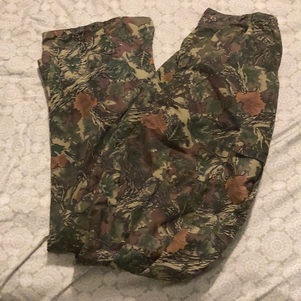 WWF camo flange pants